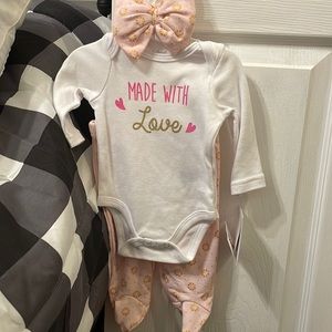 NWT Sterling Baby Made with Love Baby Girl 3 pc Set